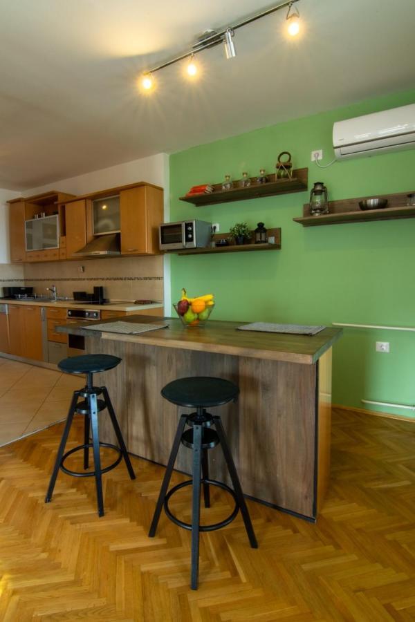 Apartment Paradise Square Skopje